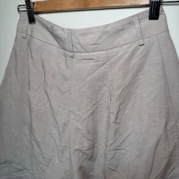 Eve Gravel Clarence Shorts - Picture 8 of 9